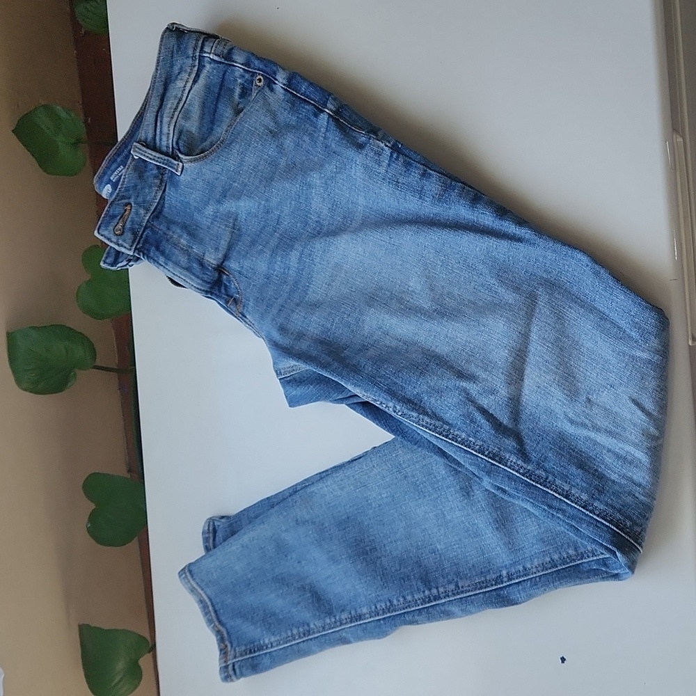 Old Navy Rockstar Size 8 Long fit like a 6 Long Super Skinny Jean